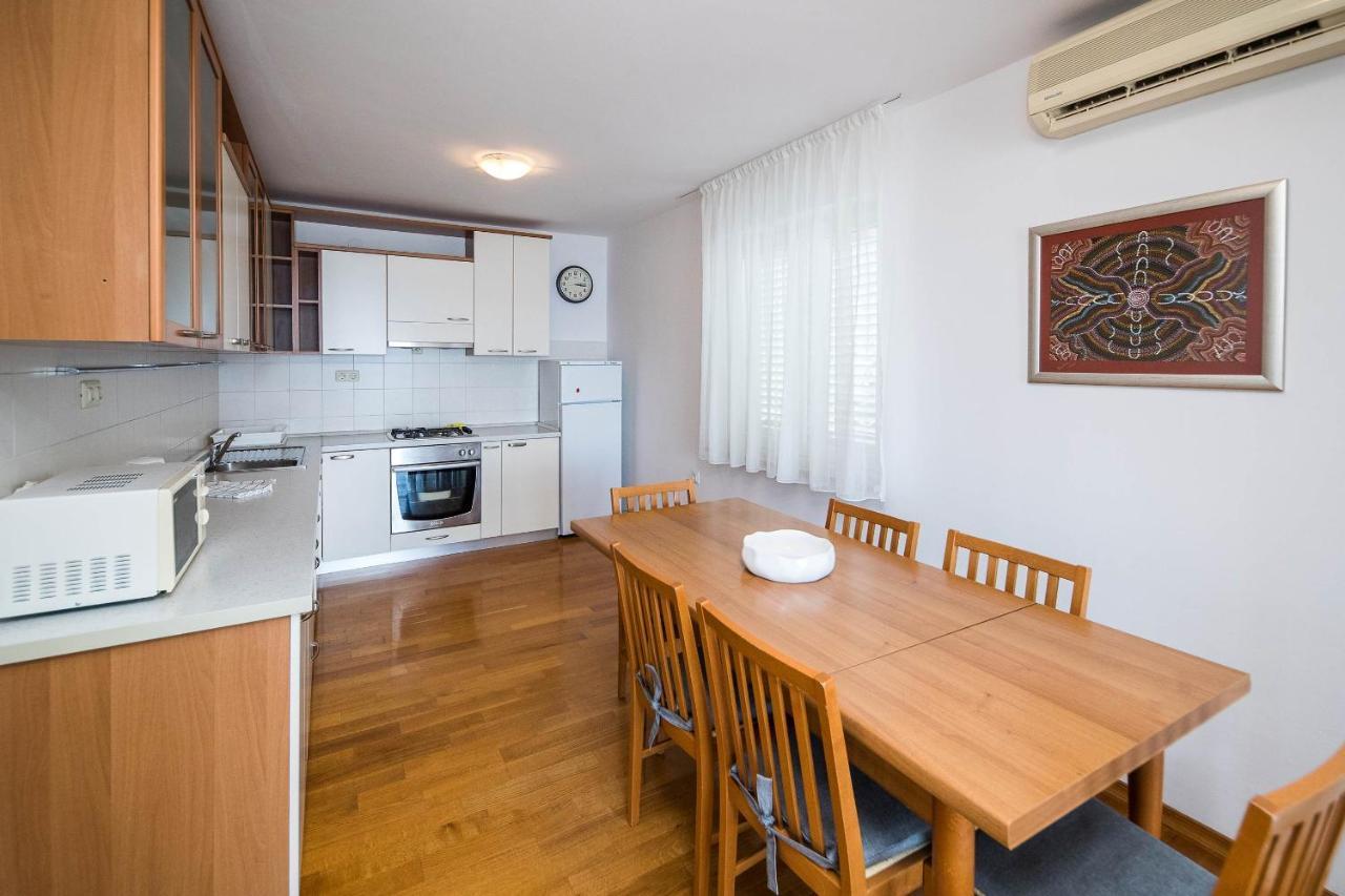 Apartments Gajdasic Цриквеница Экстерьер фото
